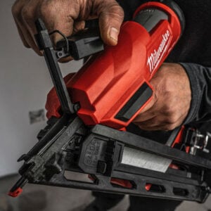 Milwaukee M18FN15GA-0X Bradnailer - Afbeelding 2