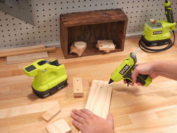 Ryobi One+RGLM18-0 lijmpistool 7mm - Afbeelding 2
